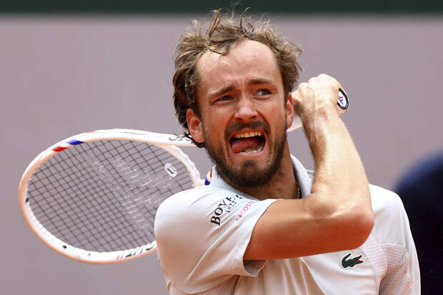 Теннисист Медведев о победе в Дубае: не так я хотел выигрывать финал турнира