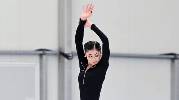 Петросян побила личный рекорд на соревнованиях ISU по сумме двух программ