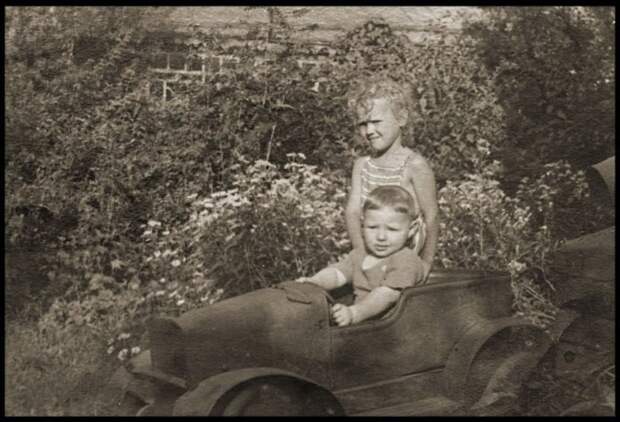 Первый педальный автомобиль СССР - ГАЗ 1934 года авто, восстановление, газ, детский автомобиль, олдтаймер, педальный автомобль, реставрация, ретро авто