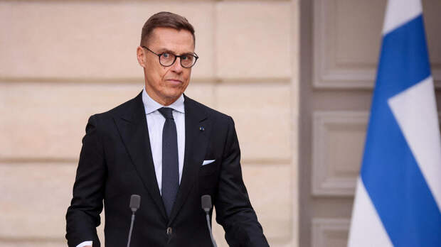 Стубб: ЕС может признать переход украинских территорий к России