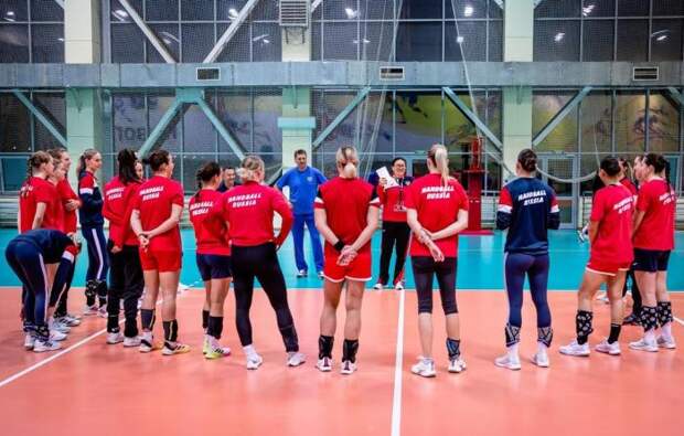 «Астраханочка»: на сбор российской сборной – четверо, на гала-матч - пока одна