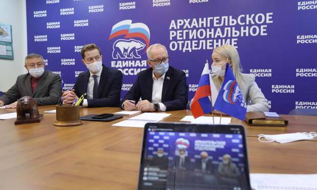 В Архангельске эксперты в прямом эфире рассказали о ситуации с коронавирусом в регионе