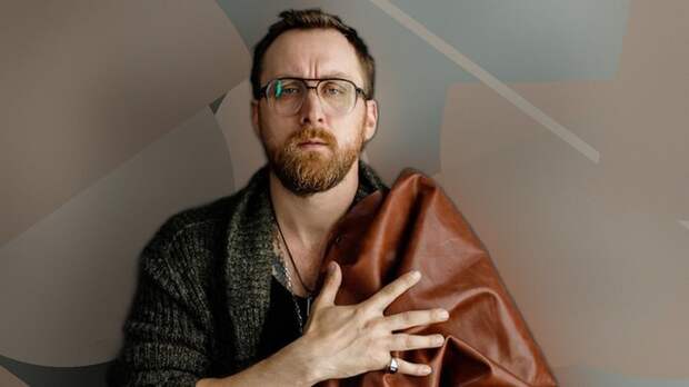 «Ошибся дважды, создав актрис»: почему звезда «Молодёжки» Данила Якушев женится на блогерше, которая младше на 20 лет