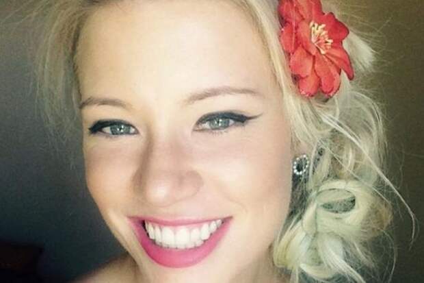 Картинки по запросу 27-летняя девушка потеряла сознание в поезде