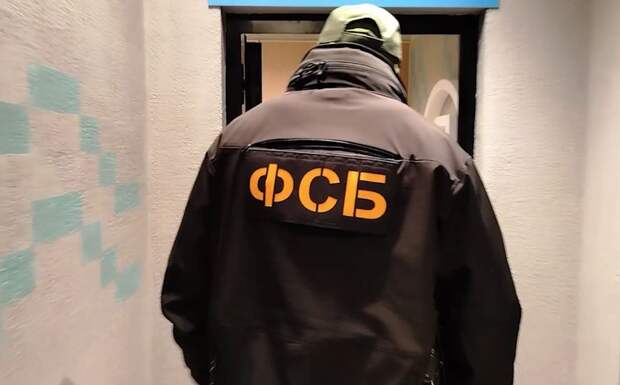 Грузовики с санкционной продукцией на ₽3 млн угнали с таможни в Калужской области