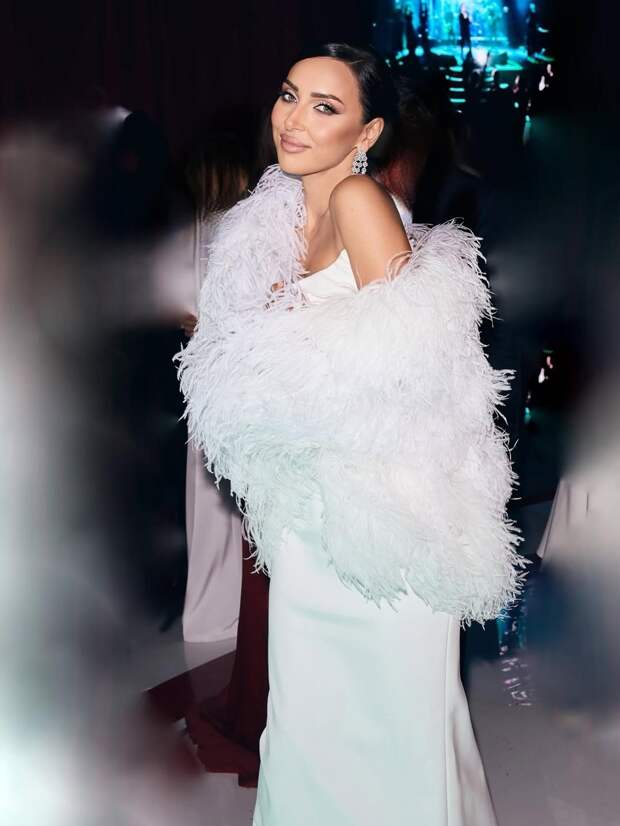 Алсу откровенно рассказала, за что ей нравится предновогодняя суета: «Ощущение большого общего праздника»