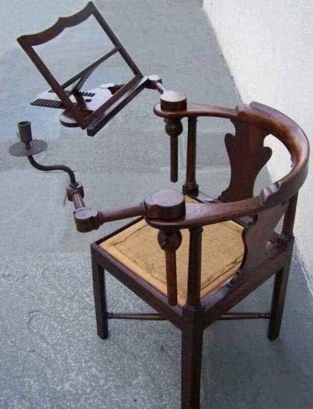 Стул для чтения, XVIII век.