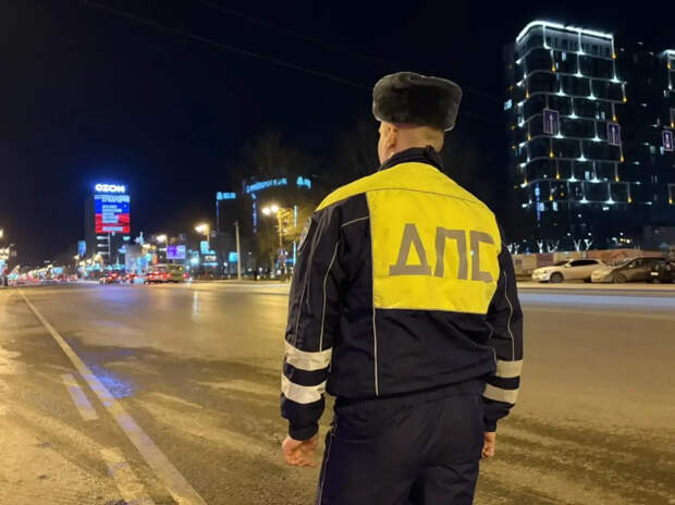 Незаконная тонировка с авто за ночь была снята 22 тюменскими водителями