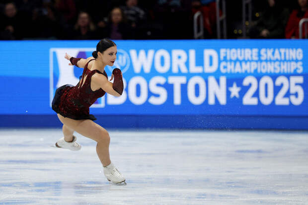 Тренер Давыдов призвал фигуристку Самоделкину уважать то, чему ее научили в России