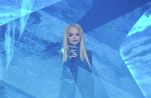 «Информационное поле сейчас работает не в пользу Долиной»: продюсер допустил отмену концерта народной артистки