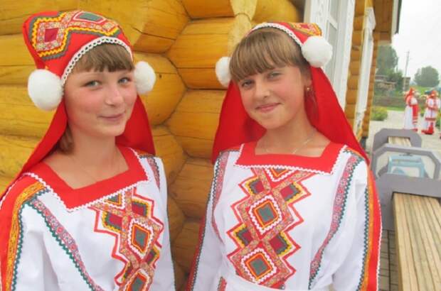 Возможно, русским, как когда-то шведам, ещё предстоит открыть для себя всю красоту финно-угорских народов и их культуры.