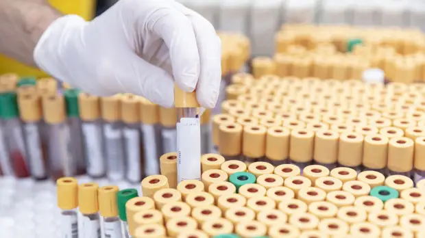 В России выявили 15 830 случаев коронавируса за сутки