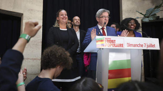Левый «Новый народный фронт» лидирует на выборах в парламент Франции