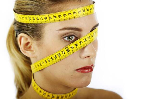 Не хочу, как у Барби: хирург объяснил, почему кукольные носы больше не в тренде