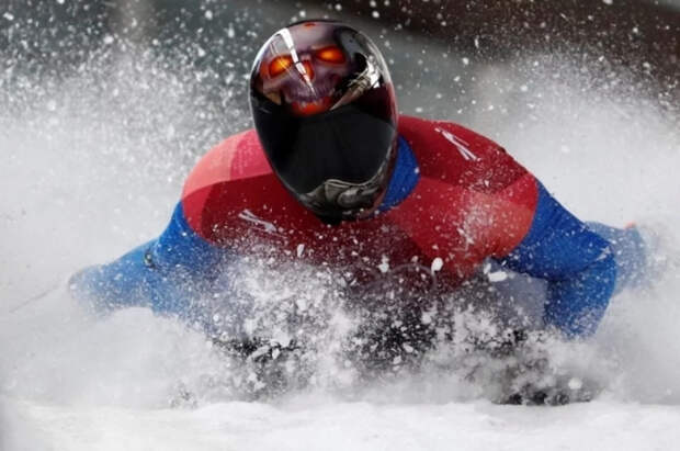 Российский скелетонист Семенов выиграл этап Кубка Европы в Австрии