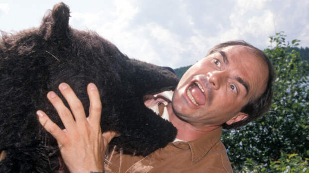 Не поворачивайся спиной: как выжить при встрече с диким и агрессивным животным