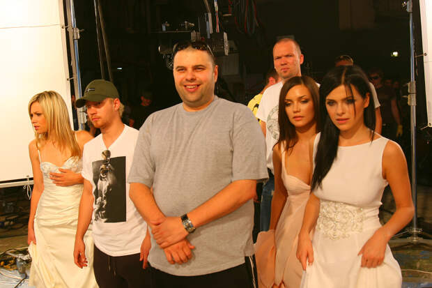 Фадеев и участницы группы SEREBRO