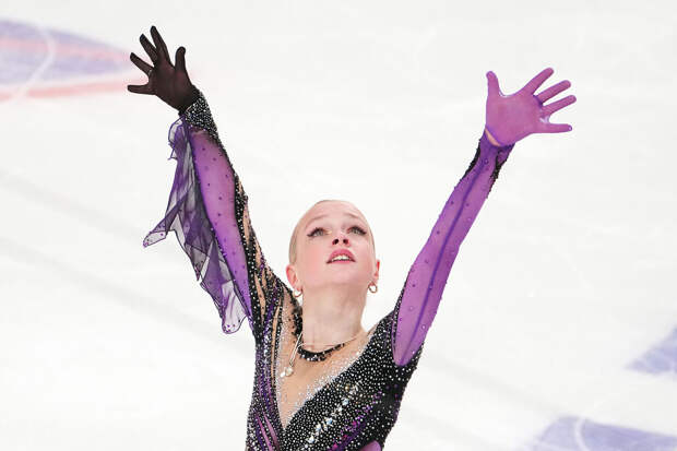Фигуристка Костылева переживает из-за высказываний мамы