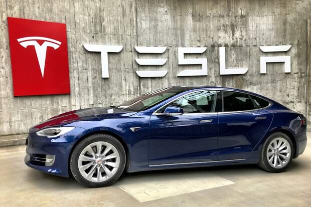 Будущее Tesla под вопросом из-за резкого падения цен на акции