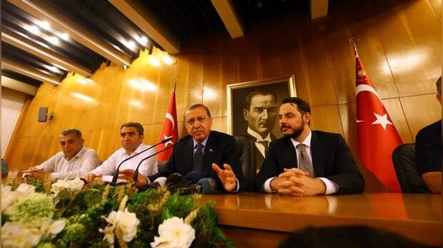 Daily Mail: Эрдоган назвал попытку путча в Турции «божьим даром»