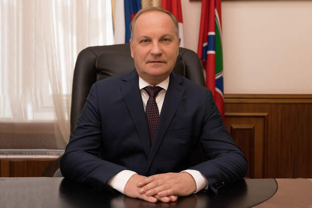 Мэр Владивостока уходит в отставку после критики вице-премьера Трутнева