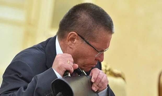 Аудиторов ограждают от налоговиков Аудиторов ограждают от налоговиков