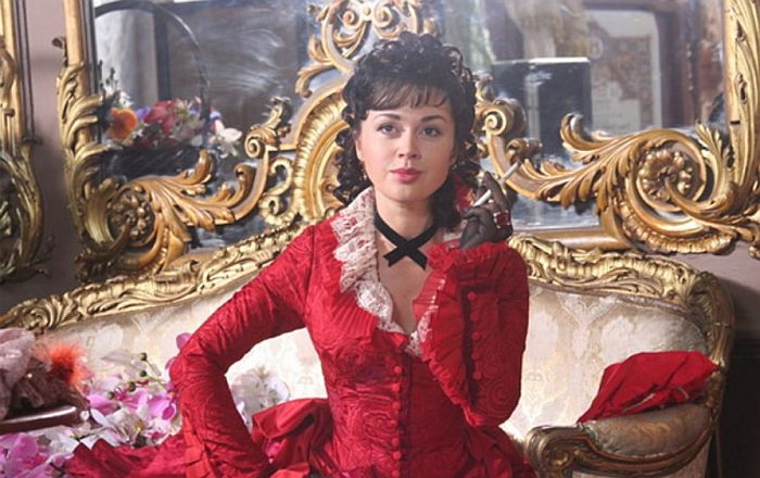 Анастасия Заворотнюк в фильме «Шекспиру и не снилось». / Фото: www.kino-teatr.ru Анастасия Заворотнюк в фильме «Шекспиру и не снилось». / Фото: www.kino-teatr.ru