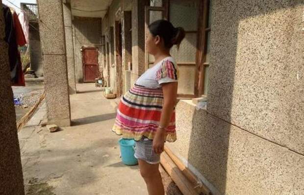 Китаянка беременна уже семнадцать месяцев