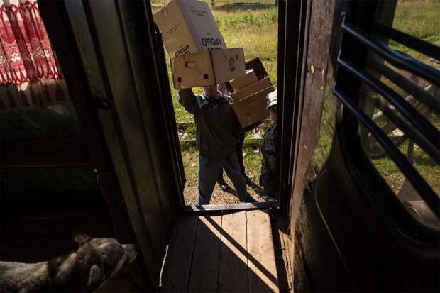 Ржавый одновагонный поезд, как символ надежды Архангельская область, как есть, нищета, россия, фото