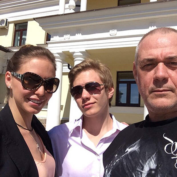 Сергей Доренко с дочерью Ксенией и сыном Прохором