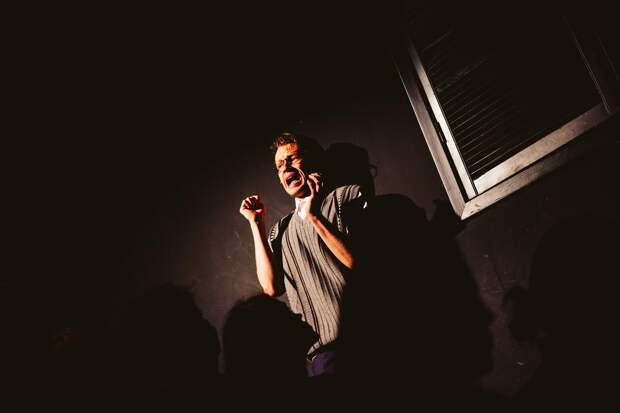 Ласковое безразличие мира: «Это конец света» в Пространстве «Внутри» Ласковое безразличие мира: «Это конец света» в Пространстве «Внутри»