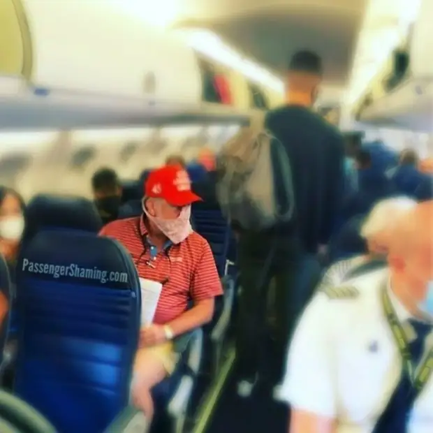 Ужасные попутчики (15 фото)