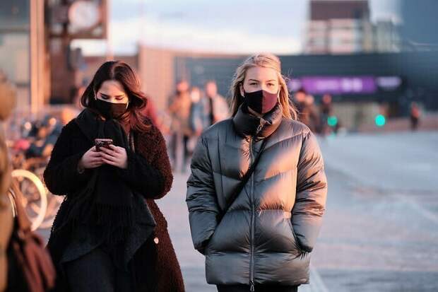 20. В Дании запрещено носить маску, полностью закрывающую лицо