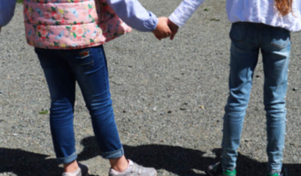 Восемь жителей Дальнегорска потеряли права на своих детей в 2022 году