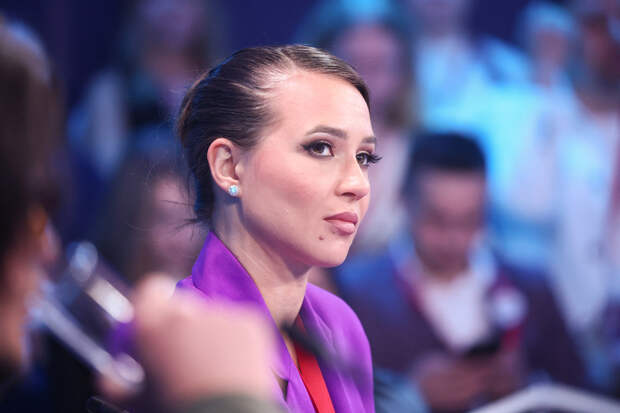 Блогер Лерчек побрилась налысо: реакция подписчиков разделилась