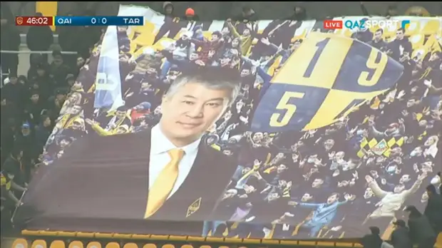 Болельщики «Кайрата» приготовили баннер в поддержку Боранбаева