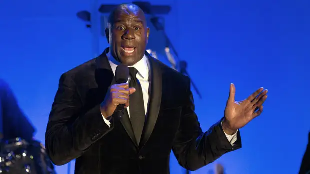 Мэджик Джонсон заявил, что «Лейкерс» не собираются увольнять главного тренера