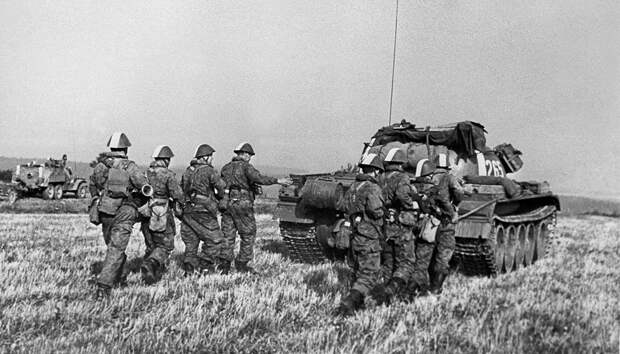 Зачем СССР создал свой военный блок — Организацию Варшавского договора