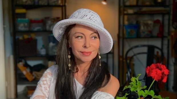 Марина Хлебникова после выписки из больницы презентовала клип «Нева»