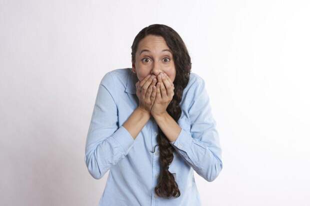 Игра в ассоциации: как безобидные слова становятся поводом для смущения