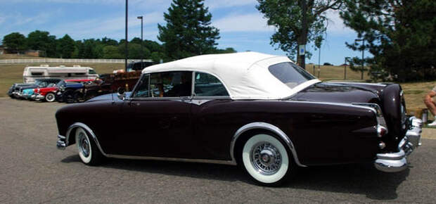 Packard Caribbean 1953