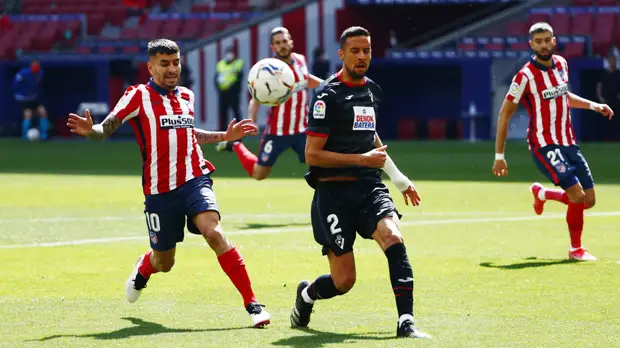 «Атлетико» разгромил «Эйбар» в матче Примеры