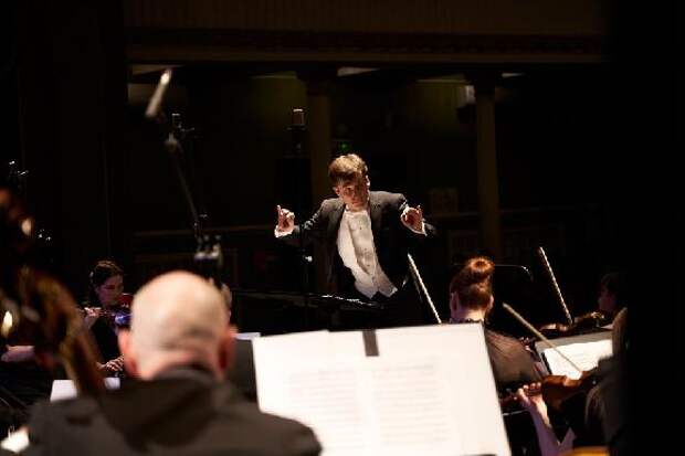 Главный дирижёр симфонического оркестра имени Рахманинова выступит на "Ленинградской музыкальной весне"