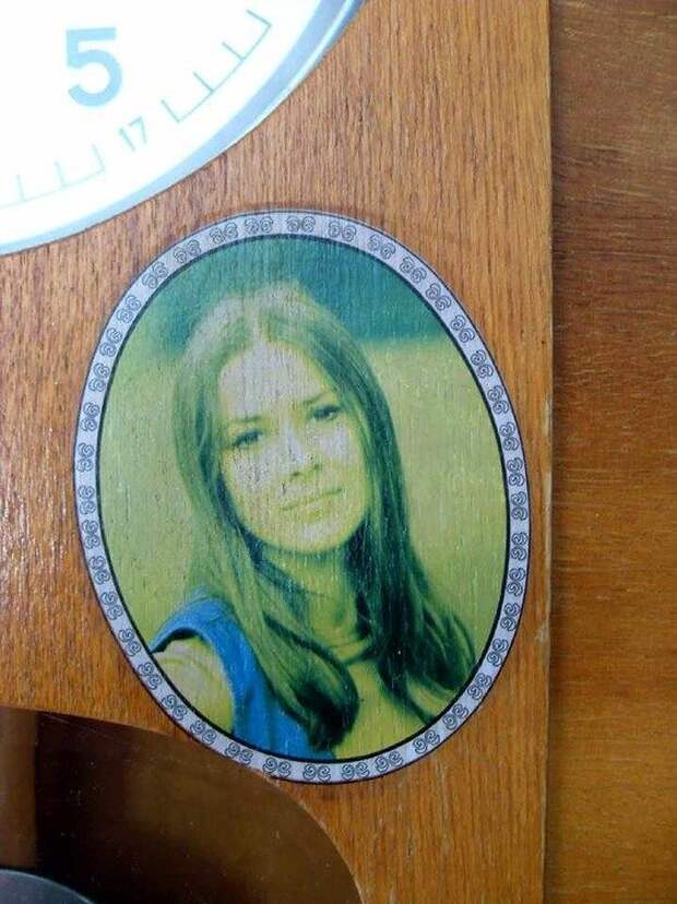 А вы помните немецкие наклейки с девушками в 70-х и 80-х?