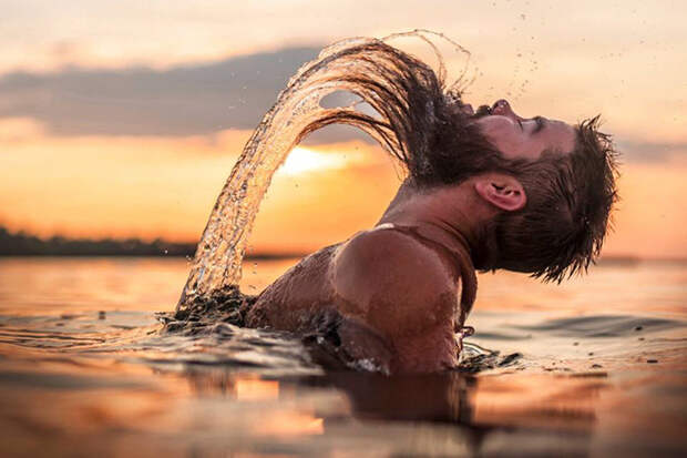 Those Water Hair Flip Photos