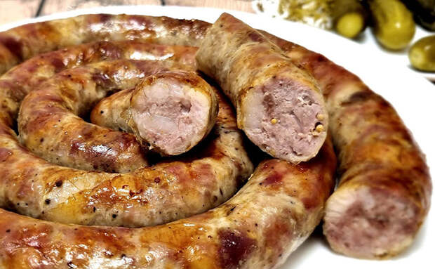 Запеченая домашняя колбаса, рецепт для новичков: получится с первого раза