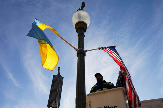 Страна.ua: Киеве в гостинице Hilton нашли тело атташе посольства США