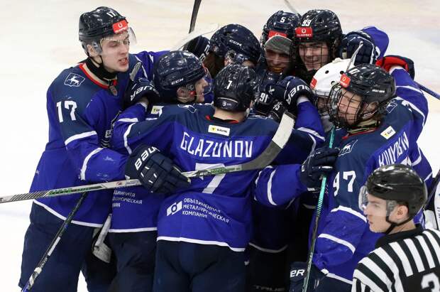 «Чайка» сыграет в плей-офф МХЛ с казанским «Ирбисом»