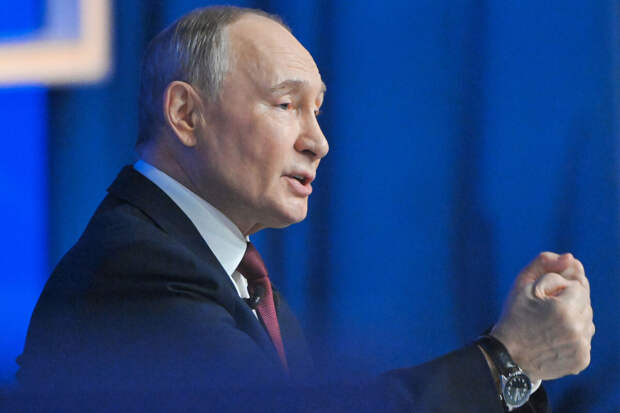 Путин: Россия должна быть сильной, чтобы ответить на вызовы текущего времени