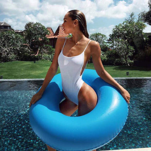 Water And Girls Mix Well Together Water And Girls Mix Well Together